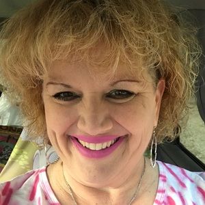 Meet your Posher, Micki